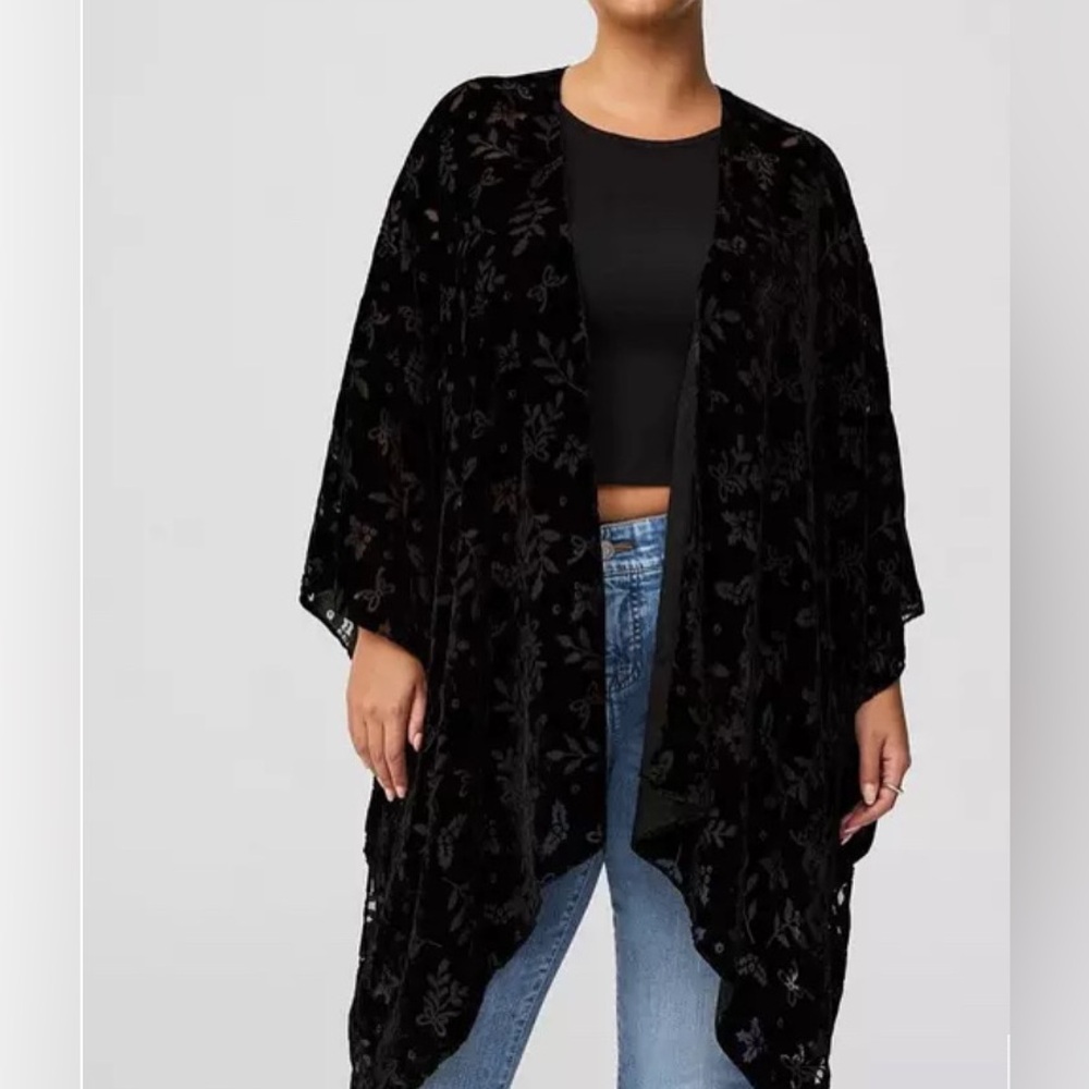 Black Torrid Coverup   Ruana